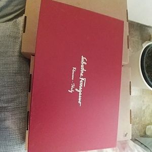 Salvatore Ferragamo shoe box
